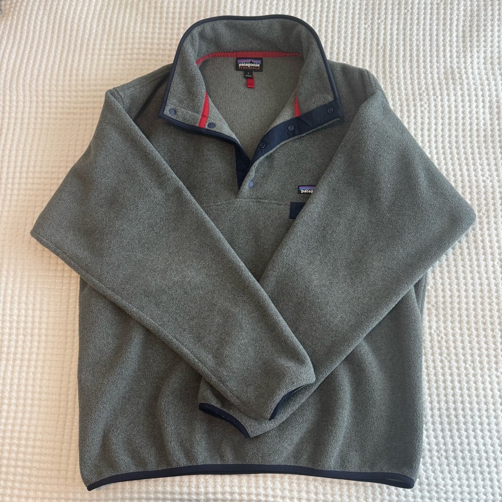 Patagonia Fleece Pullover - Picture 3 of 4